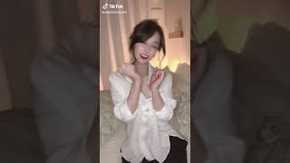 【TikTok】男性必見⁉︎ドエロなお姉さん♡#short