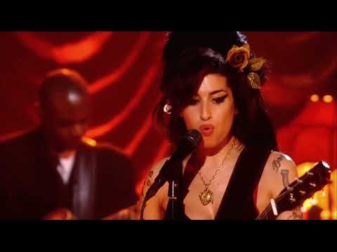 (HD) Amy Winehouse - A Message To You Rudy - Riverside Studios London 2008