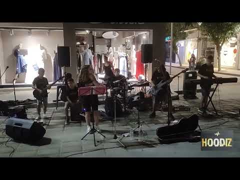 Hoodiz - Sweet Nation Army