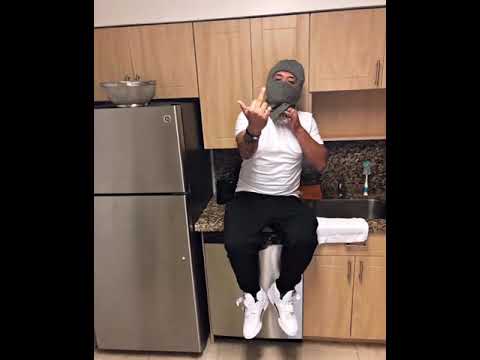 Lil Esco Ft ATLGoldenboy - No Friends