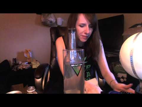 download lagu mp3 mp4 Gravitron Bong, download lagu Gravitron Bong gratis, unduh video klip Gravitron Bong