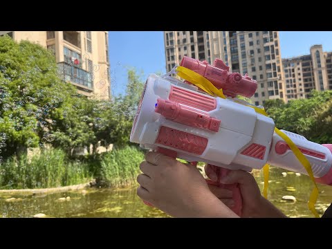 Unboxing and Demo of Automatic Bubble Machine Gun Toys