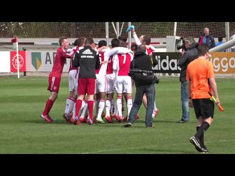 Kampioenswedstrijd Ajax A1 - NEC/FC OSS A1 (6-0) : Eindsignaal