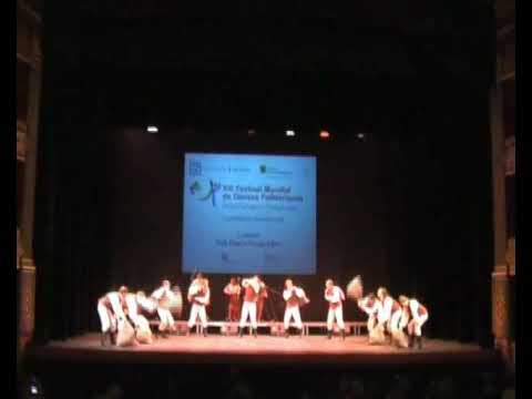 Latvian folk dance group "Kalve" (TDA Kalve) - Es bij` puika, man bij` vara