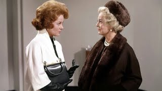 Download lagu Showdown Bette Davis vs Susan Hayward 1964 #bettedavis #fight #powerhouse #drama mp3 Download lagu Showdown Bette Davis vs Susan Hayward 1964 #bettedavis #fight #powerhouse #drama mp3
