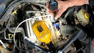 1998 Jeep Cherokee XJ -- Replacing the Intake System Sensors -- TPS, IAC, IAT