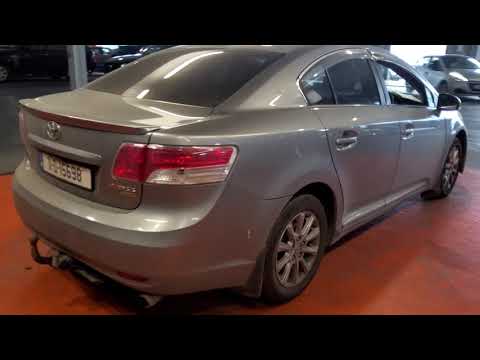 Toyota Avensis 2011 - Image 2