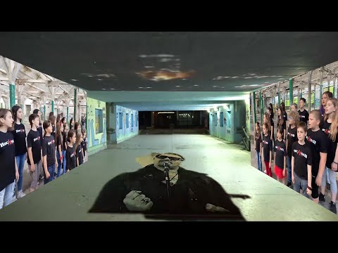 RocHoiR feat. Kiki, Tifa, Geronimo, Toni, Predin, Dragana - KAD PADNU MOSTOVI (KOMUNA COVER)