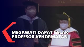 Download lagu Momen Megawati Terima Gelar Profesor Kehormatan dari SIA Korea Selatan mp3 Download lagu Momen Megawati Terima Gelar Profesor Kehormatan dari SIA Korea Selatan mp3