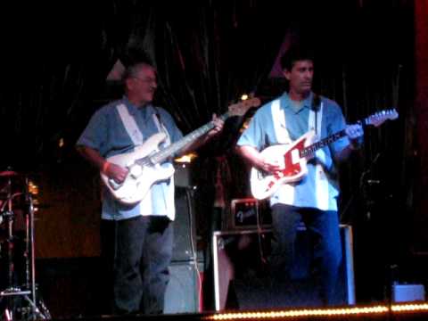 THE TORQUAYS -- "SPEED BOAT"