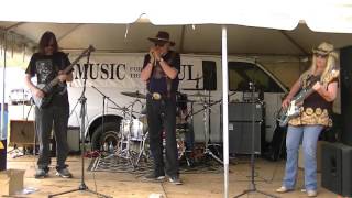 Celinda Pink - Talk to Me Baby