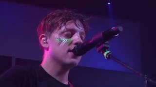 Robert Delong - Pass Out + Future&#39;s Right Here