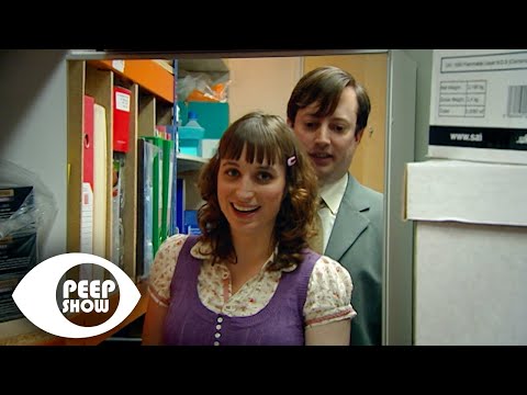 Meeting Dobby In The Cupboard | Peep Show