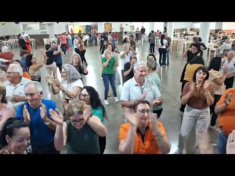 Quinta feira de muita festa na terceira idade de Coronel Vivida Paraná(com marcos e margarida)