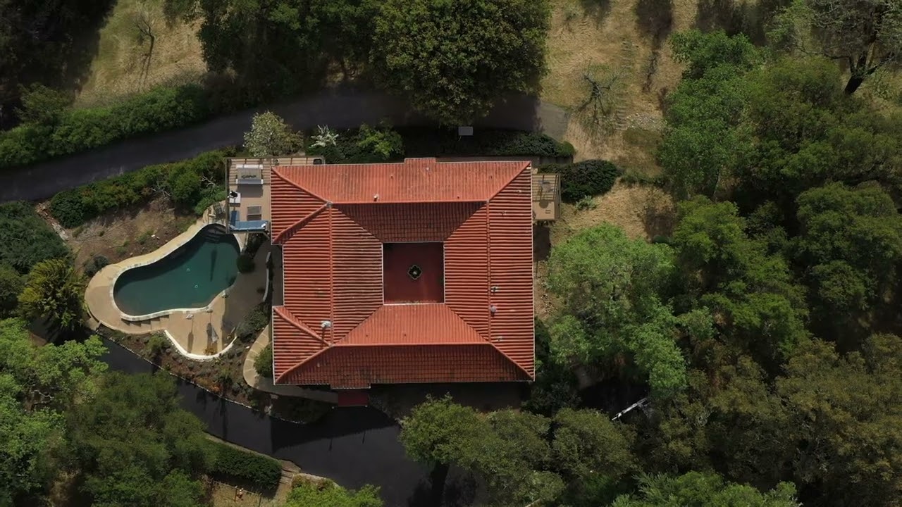 1163 Mountain Pine Rd,  Asti - View Estate Property