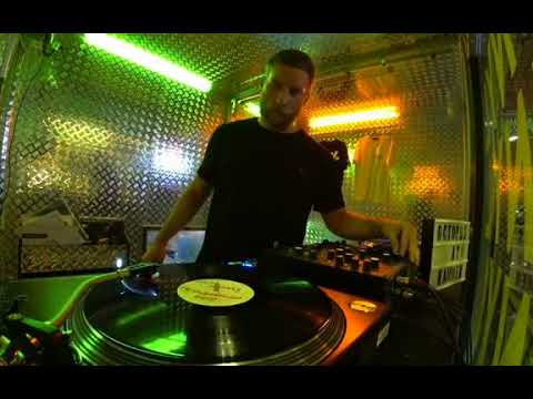 Dj Octopus - Recorded live at Kammer records store - Seoul - South Korea