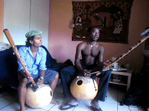 Zaky Diarra & Said Belhaj: "Djina Moussuo"