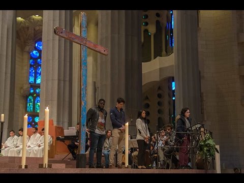La croce di Lampedusa alla Sagrada Família (Guarda il video)
