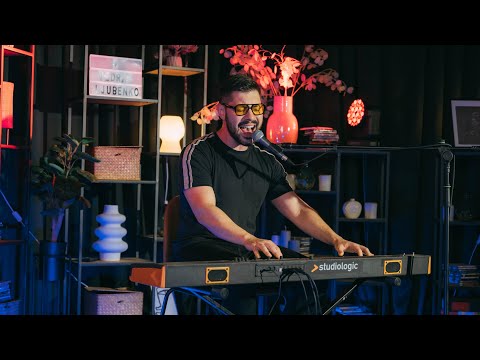 Vedran Ljubenko - More than words (live @ TOP MUSIC DESK)