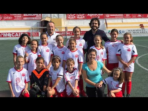 Alevin femenino Escuela Municipal de Fútbol de Utrera Primer partido en competición oficial