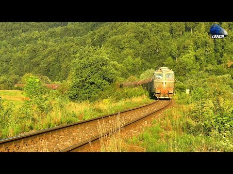 LDE2100 60-1158-8 & Marfar CFR MARFA Freight Train in Muntii Apuseni Mountains - 12 August 2018