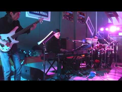 Trio Sol — Bajo Un Palmar