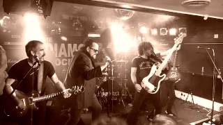 ELECTRIC MARY - Right Down To The Bone