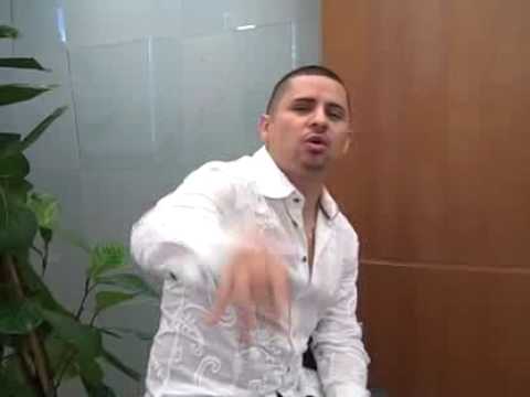 LARRY HERNANDEZ SITIO OFICIAL @ UNIVERSAL MUSIC LATINO