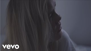 Musik-Video-Miniaturansicht zu Ingen kommer sörja när du dör Songtext von Ida Redig