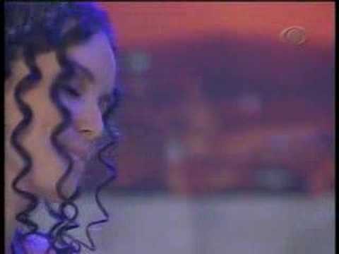 Hevelyn Costa - As Rosas Não Falam