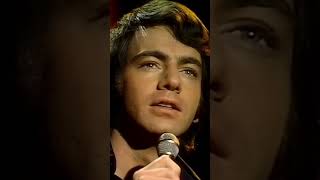 Sweet Caroline - Neil Diamond LIVE 1969 #80smusic #neildiamond #sweetcaroline #poprock #lovesong