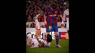 messi!#messiskills #messi #messi10 #messigoal #footballshorts #football