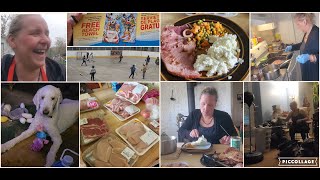 DITL: TV Dinners, Trip to Town... Chit Chatting and More