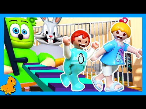 Mit EMMA & HANNAH aus dem Gefängnis entkommen! Roblox Obby | Playmobil Familie Vogel