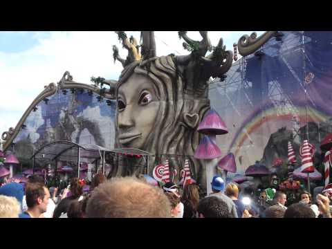 Tomorrowland 2011 - Mainstage, Laidback Luke (1080p HD)