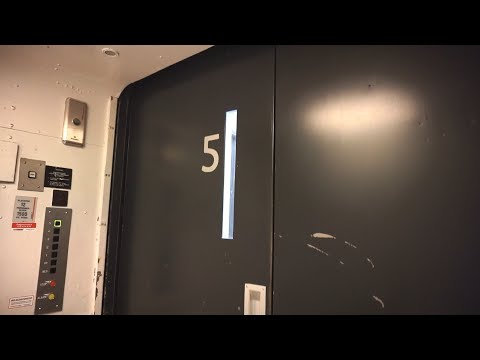 1934 Hans Jessen traction freight elevator (mod by Schindler) @ Vejle, Denmark