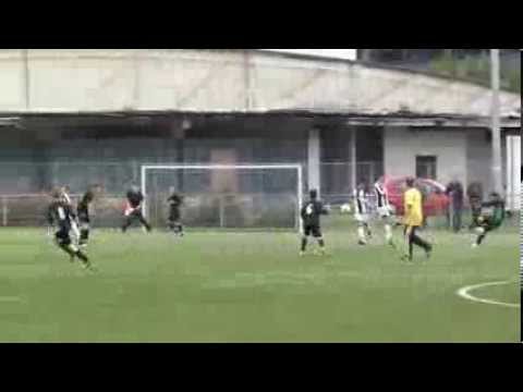 Forza Almere D1 - FC Almere D1 1e helft (14-09-2013)