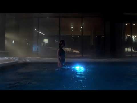 Compass Pools Brilliant 67