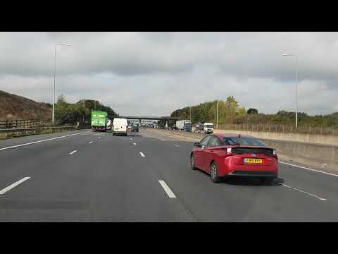 Chelmsford Road CM15 to M25 b4 jct. 23 (XVY) 151019