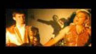 Saint Etienne - Only Love Can Break Your Heart