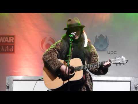 Joan Franka bij radio 538 in Leeuwarden