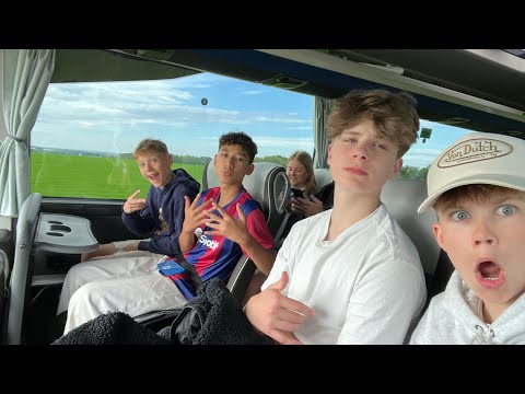 BORNHOLM MED (GUTTERNE)