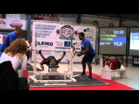 WEC 2014 women bench press -47 -52 -57kg