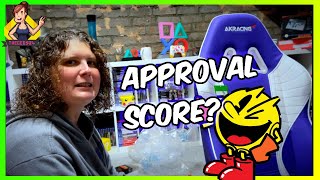 2 Girls, 1 Gaming Chair! Does Jess APPROVE?