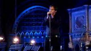 Keane at Union Chapel singing Early Winter