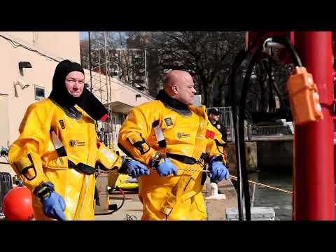 DC's Bravest Special Operations participate in Ice Rescue Drills - Winter 2022