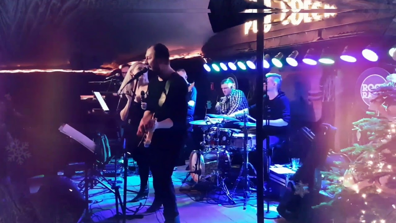 Zespół The Stars - Wesołych Świąt - Kryzysowa Narzeczona "PUB LOLEK"