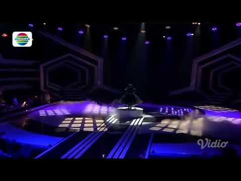 Ampunilah (putri isnari da4) nyanyi terbaik dalam audisi