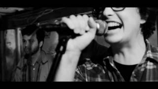 Live From The Basement - Pickwick (bonus track)