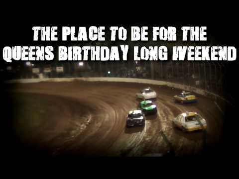 Kingaroy Speedway - QLD Street Sedan Title - 29th and 30th October 2012